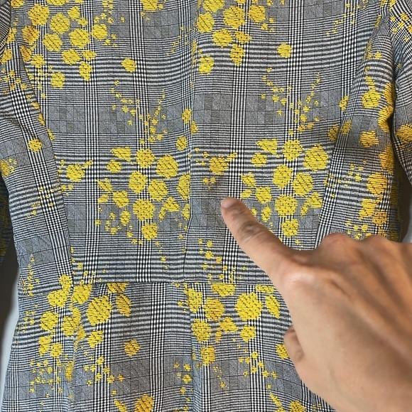 Blogger’s Favorite Zara XS Jacquard Plaid Long Jacket. - Picture 16 of 16